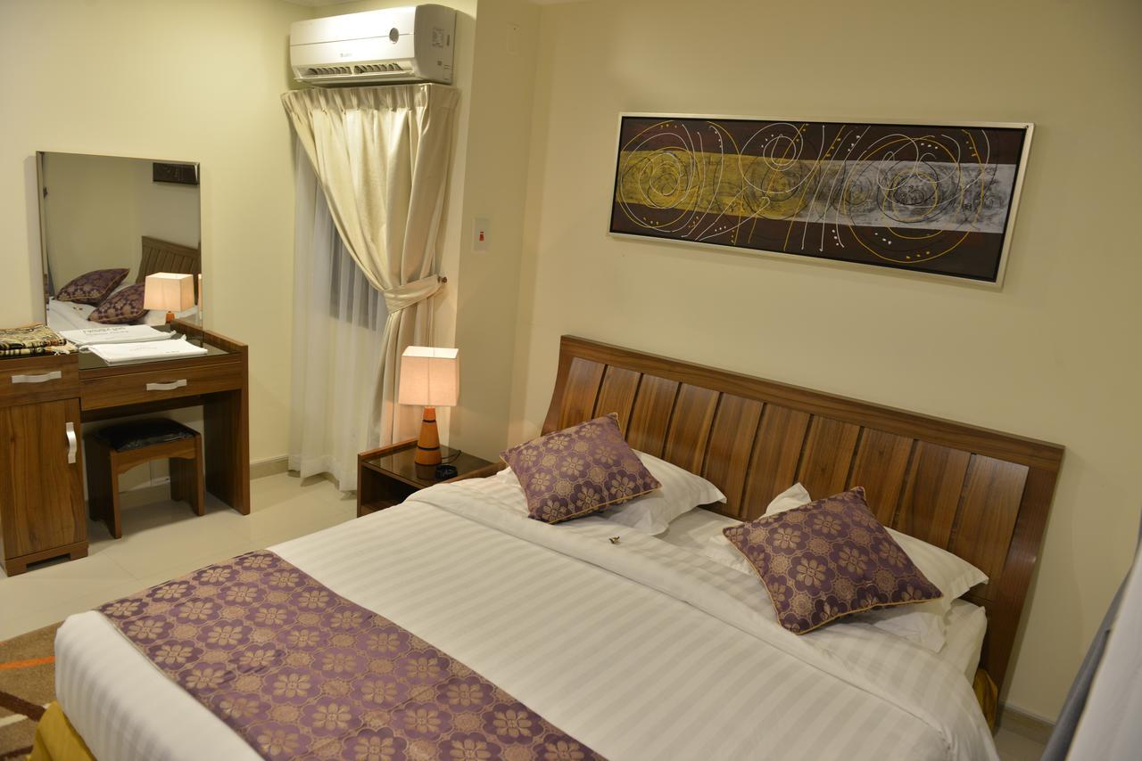 The First Tower Hotel Al Al Jubail Esterno foto