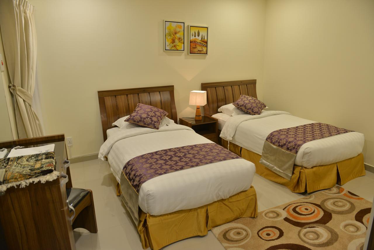 The First Tower Hotel Al Al Jubail Esterno foto