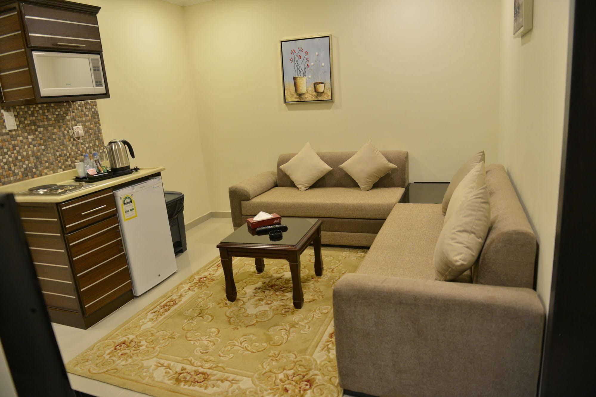 The First Tower Hotel Al Al Jubail Esterno foto
