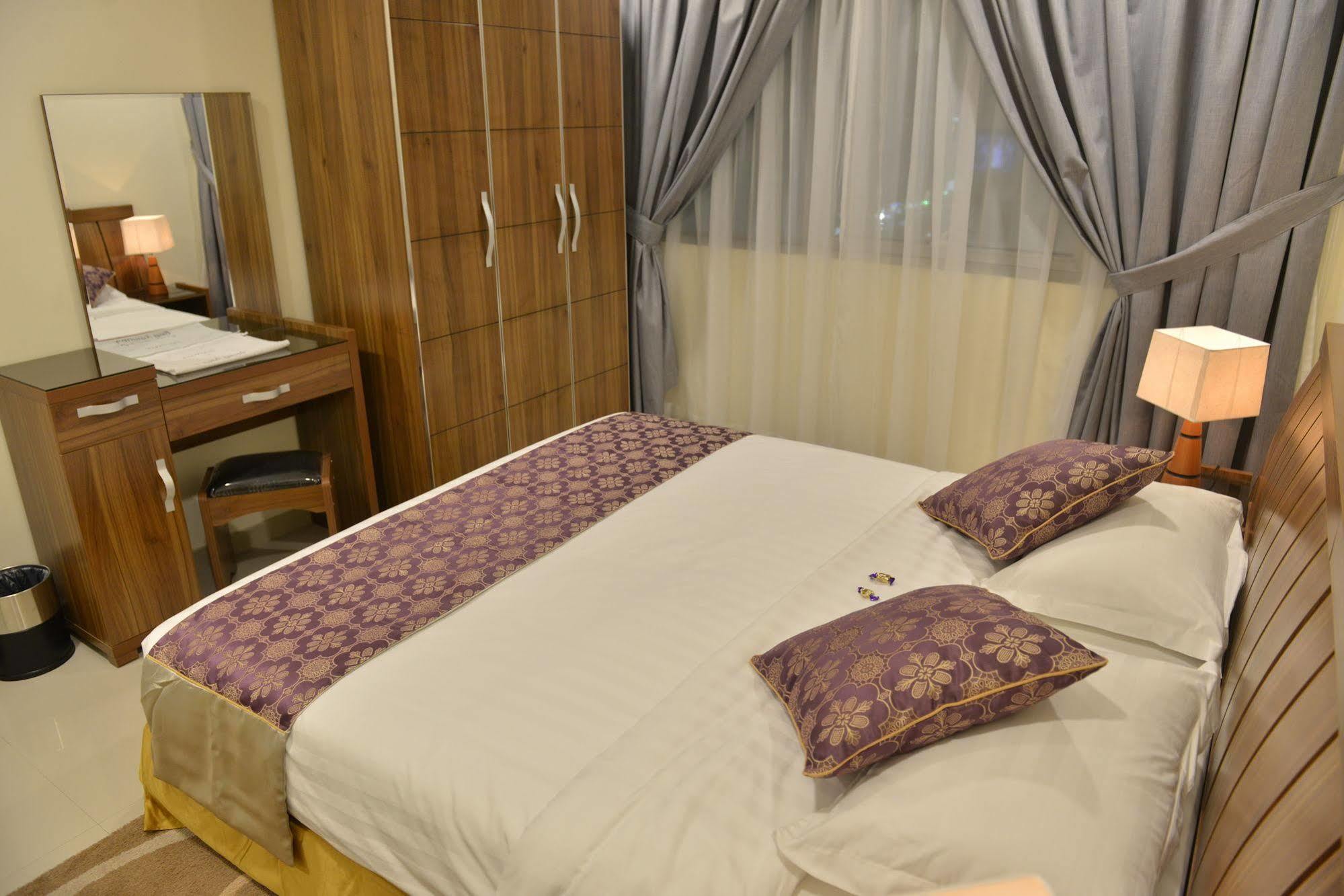 The First Tower Hotel Al Al Jubail Esterno foto
